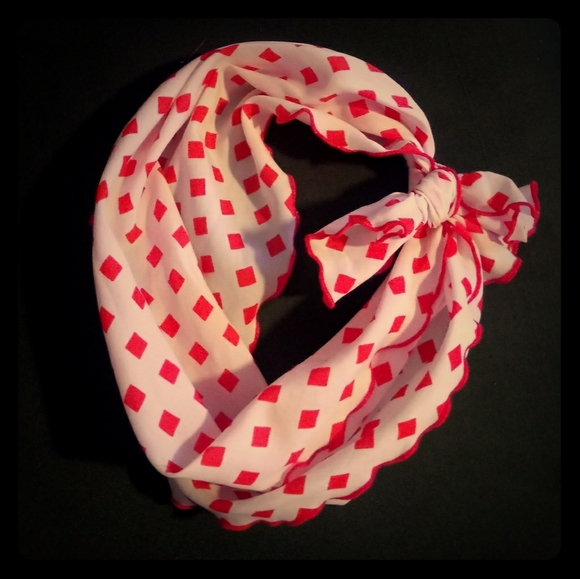 Red polka dot scarf (squares not dots) facemask - Picture 2 of 4